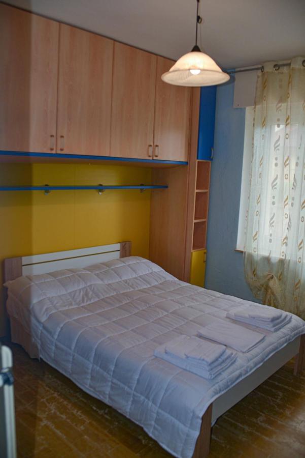 B&B Alla Busa โรเวเรโต ภายนอก รูปภาพ