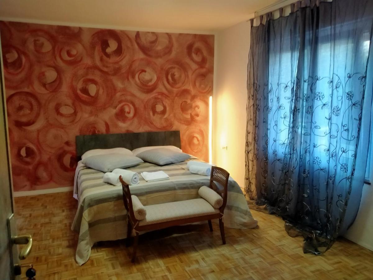 B&B Alla Busa โรเวเรโต ภายนอก รูปภาพ